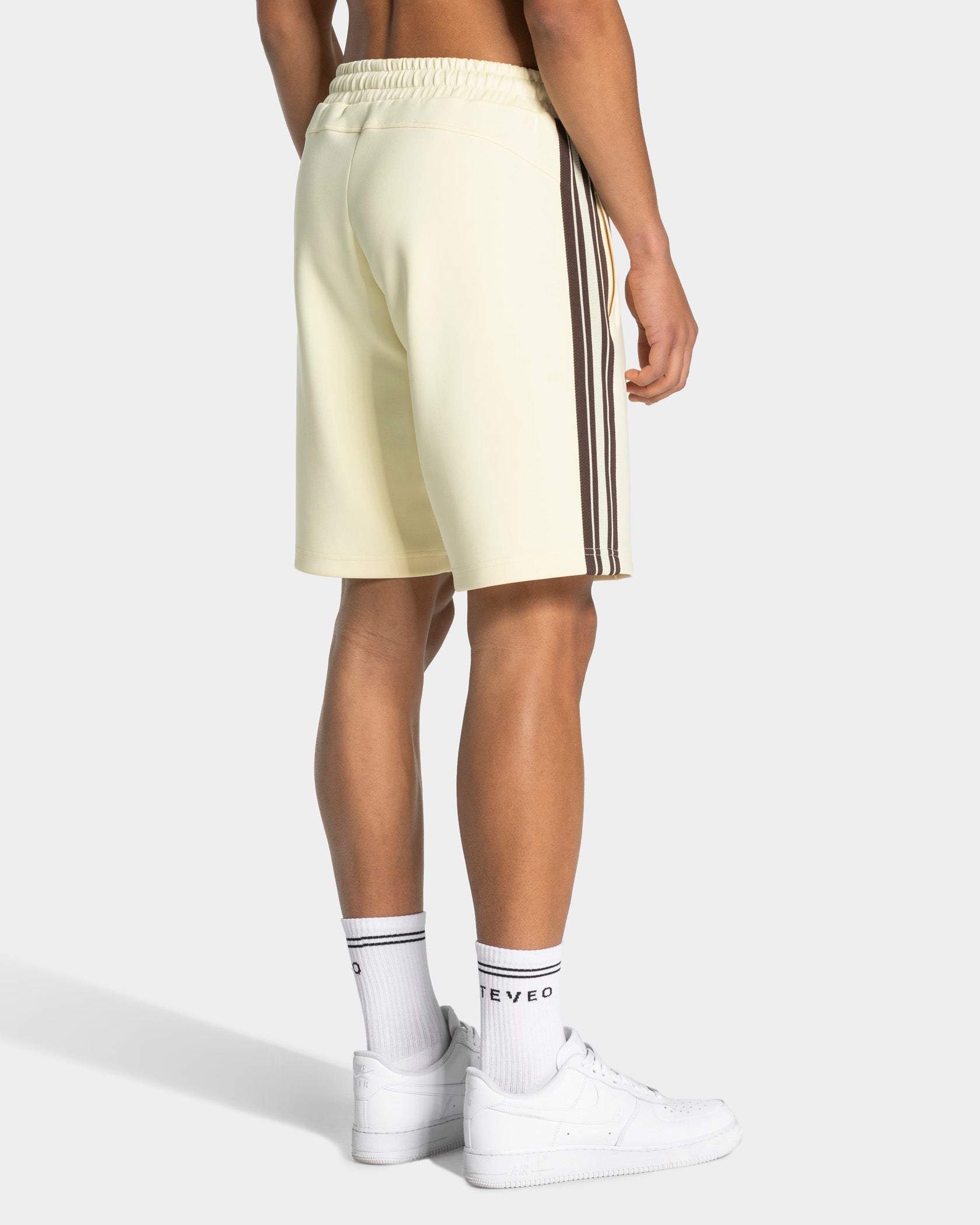 Club Shorts "Butter Yellow"